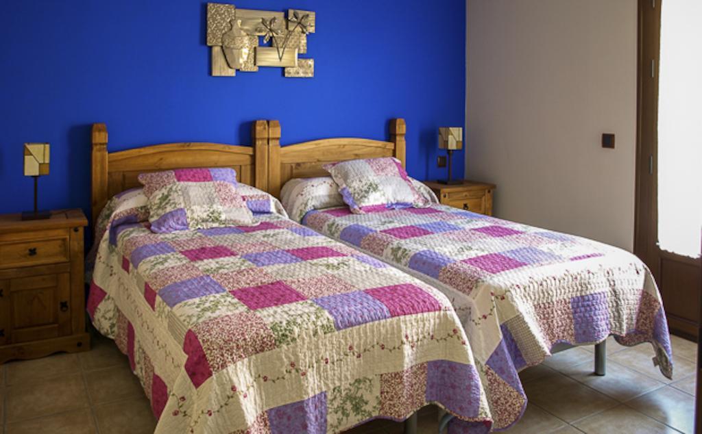 Apartamentos Rurales El Calama ซาร์ซาเดกรานาดิยา ห้อง รูปภาพ